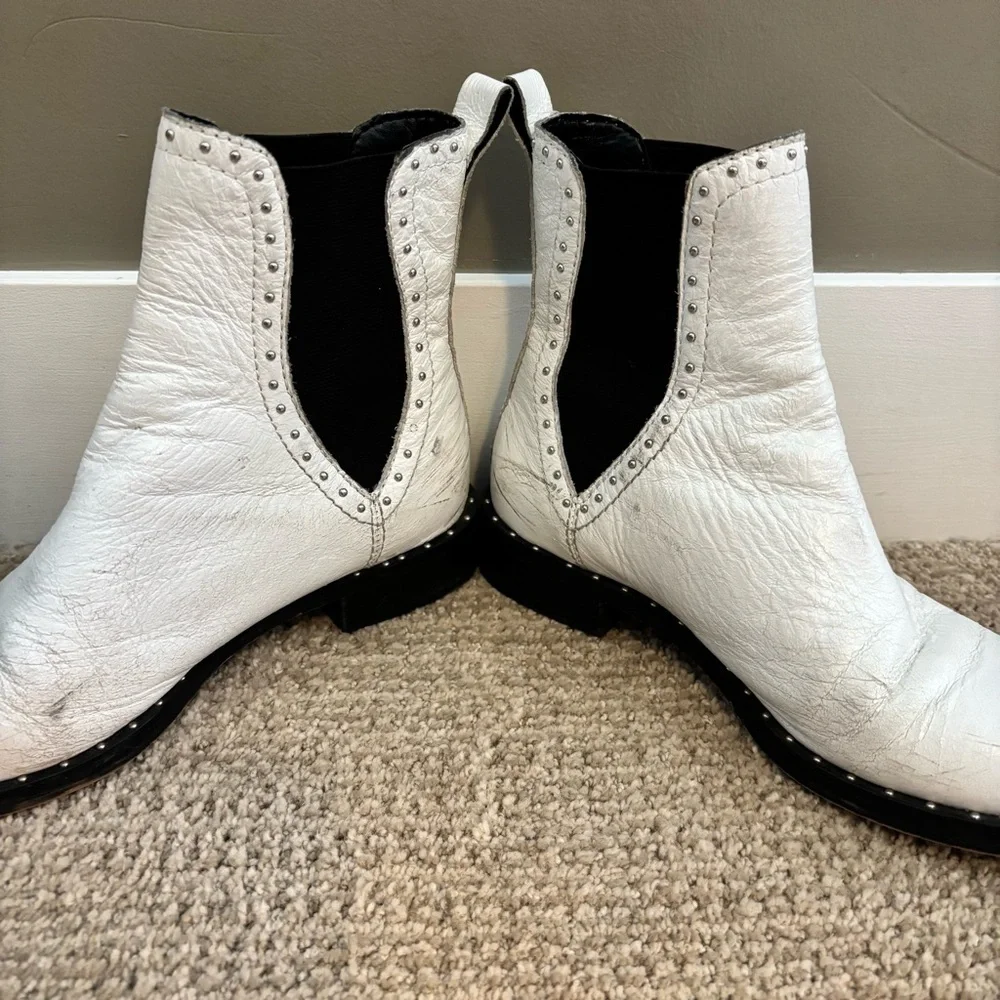 Rebecca Minkoff Distressed White Sabeen Boot - size 6.5 - Picture 3 of 10
